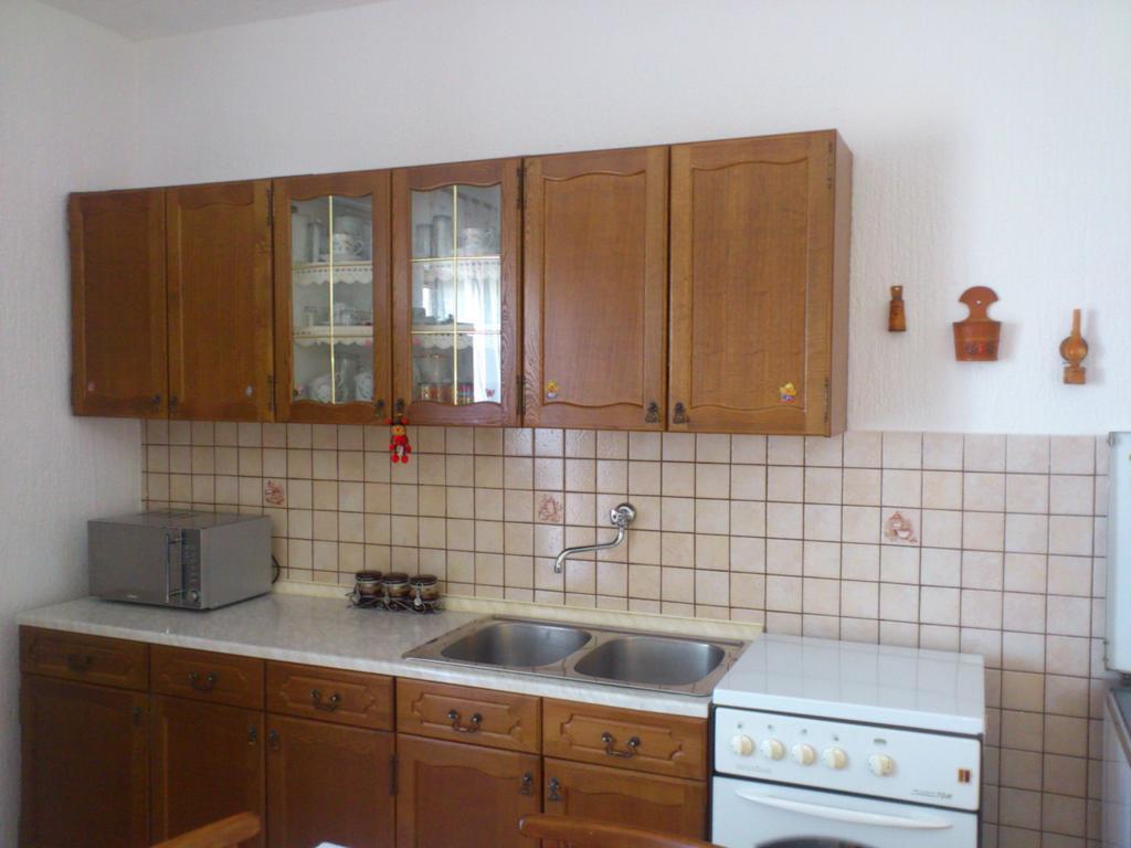 Apartment Leona セニ エクステリア 写真